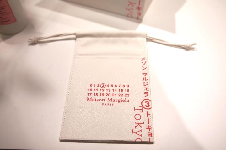 画像: 「オリジナル ポーチ」※写真は発表会時のもの。実際のアイテムの仕様は一部変更の可能性あり