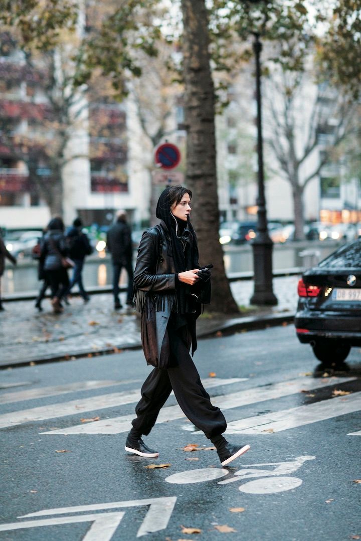 デニムやボーダー×ベレーの正統派オシャレが人気！【パリジェンヌの一週間コーデ】