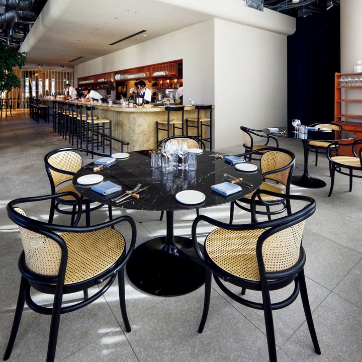 神谷町〈Orby Restaurant〉の店内