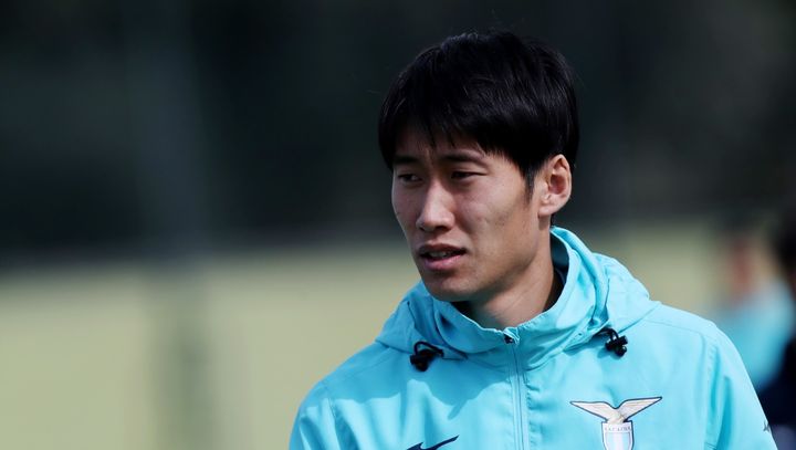 ラツィオ鎌田大地、中盤ピンチなのにサッリ監督は先発起用せずか…現地は控え予想