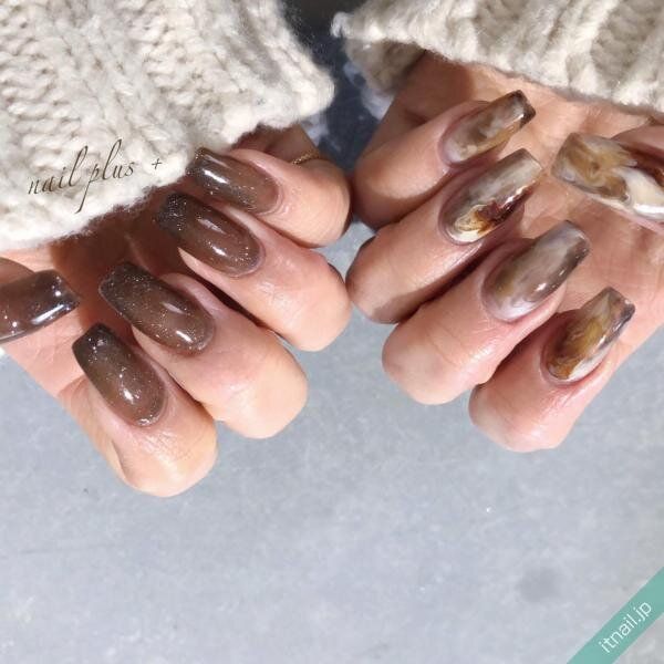nail PLUS+が投稿したネイルデザイン [photoid:I0091640] via Itnail Design (729521)