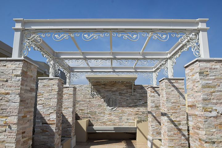 ベンチ付きパーゴラ