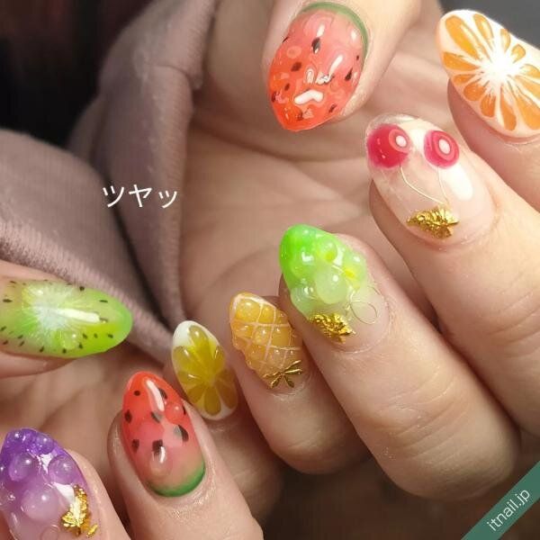 ネイルサロンBeが投稿したネイルデザイン [photoid:I0111827] via Itnail Design (729557)