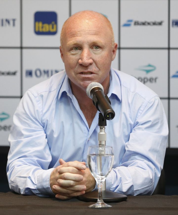 ガチで「政治家になった」世界のサッカー選手10名