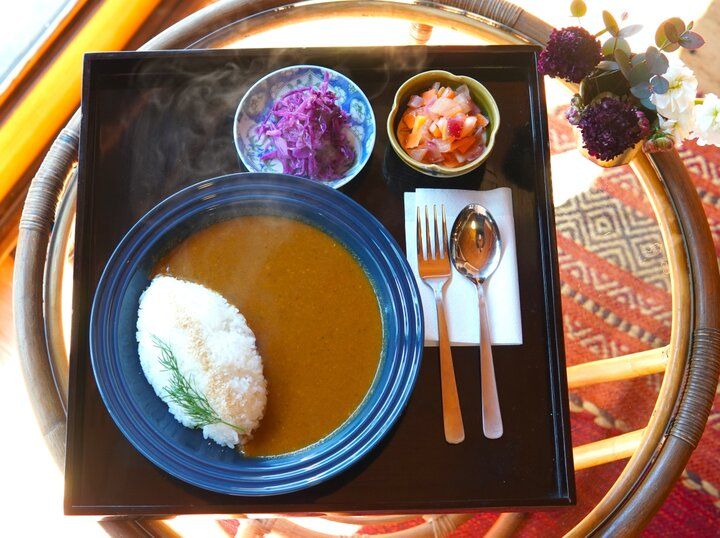 鎌倉の神社にお参りしたあとは隠れ家カフェでほっと一休み♪「古民家カフェ ユキノシタ」