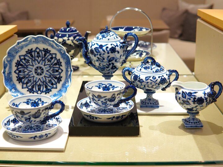 素敵なポットで淹れる至福のティータイム♪有田焼の名窯・深川製磁のティー＆ギャラリー「FUKAGAWA SEIJI 1894 ROYAL KILN & TEA」