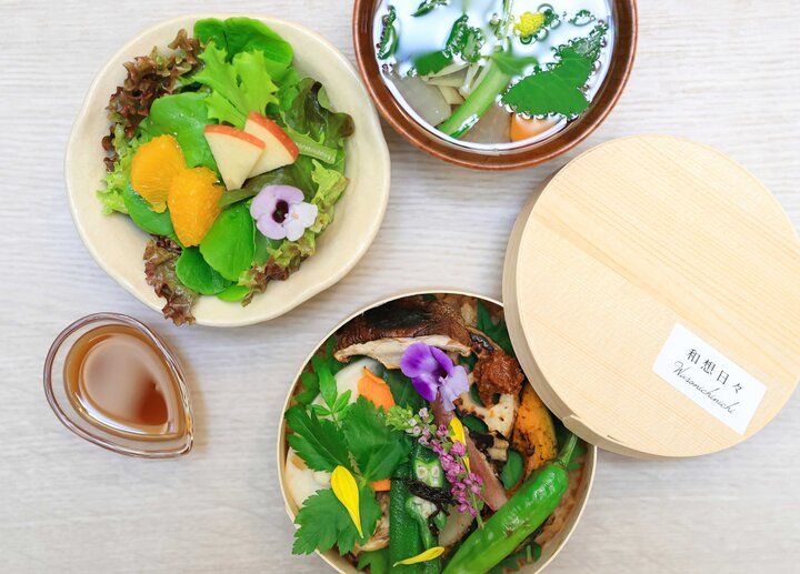 「和想日々 京都」の花びらが舞う華やか発酵ランチ＆スイーツで、近づく春を感じて♪