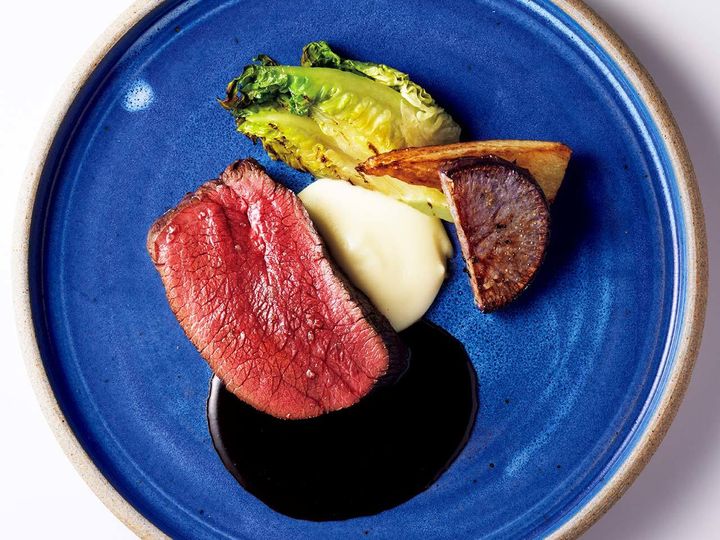 茅場町『Bistro yen』の「蝦夷鹿のロースト」