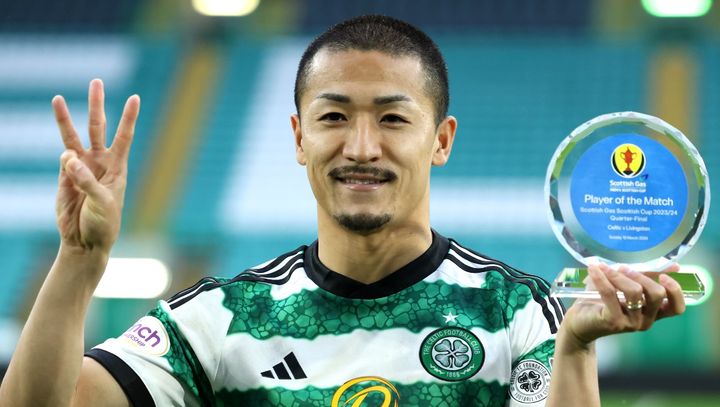 セルティック前田大然、ハットトリックの大暴れをレジェンド賞賛！髪型イメチェンも話題に