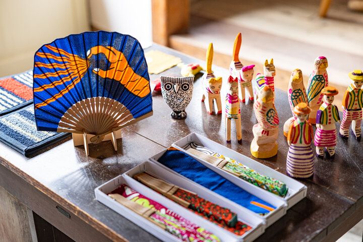 広島・宮島にある小さな工芸品の店「シグナル」で、中国地方のクラフトに出会う