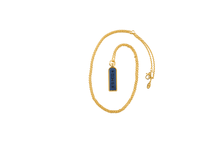 〈ルイ・ヴィトン〉のペンダント