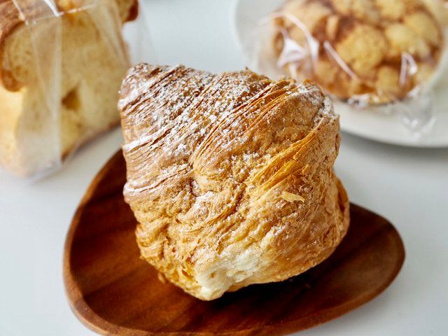 クリームのパン