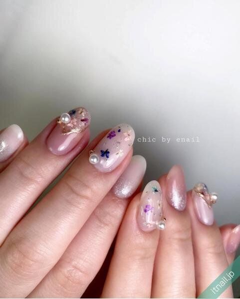 chic by enailが投稿したネイルデザイン [photoid:I0114583] via Itnail Design (729622)