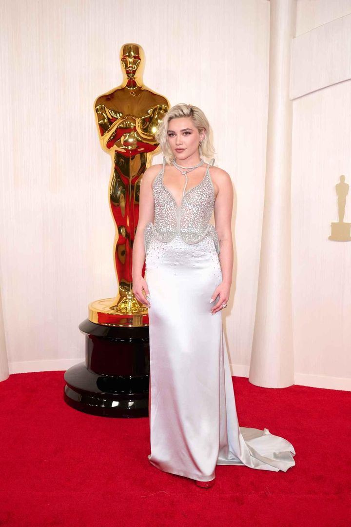 画像3: 第96回アカデミー賞授賞式のレッドカーペットでセレブはどんなドレスを着た？