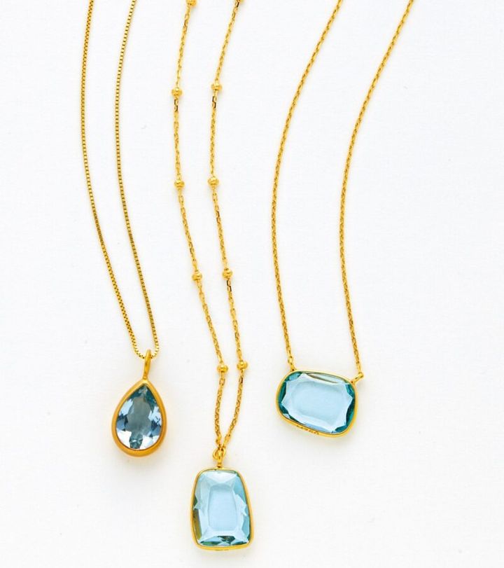 カラーセラピスト相川七瀬さん監修 トレンド パステルブルー アクセサリー 青の天然石ペンダント