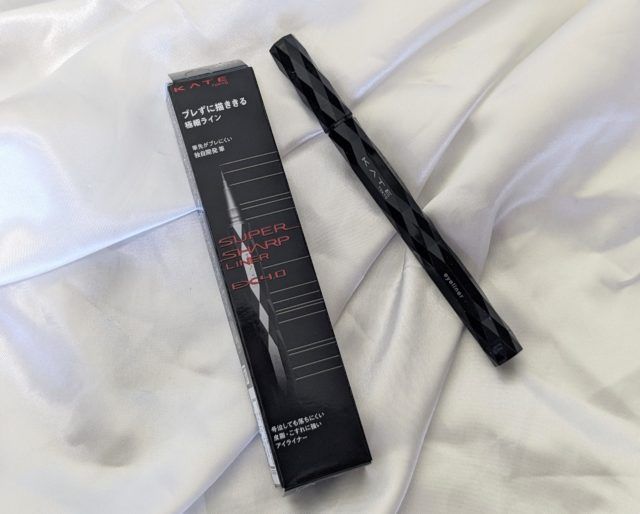 KATEのアイライナーの写真