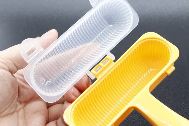 キャンドゥのおにぎりDAYS スティックのフタをあけた様子