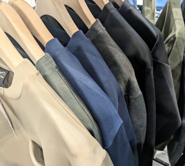 ワークマン「ダブルフェイスプルオーバーカラー展開」