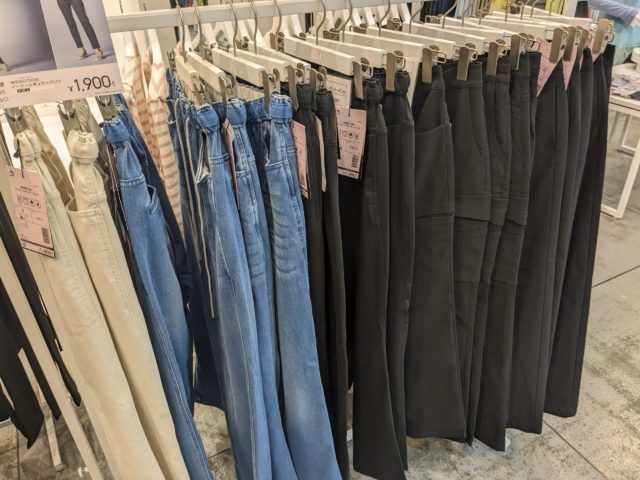 ワークマン「イージーデニムカラー」