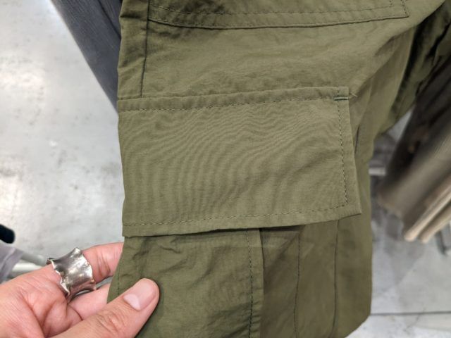 ワークマン「パラシュートパンツポケット」