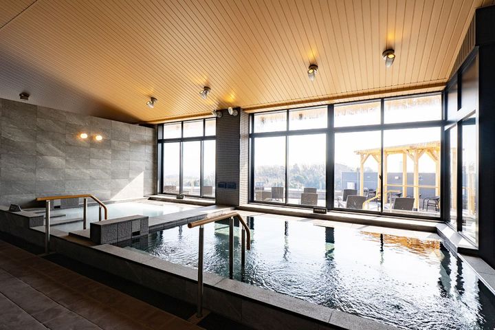 男性風呂の高濃度炭酸泉とシルク風呂