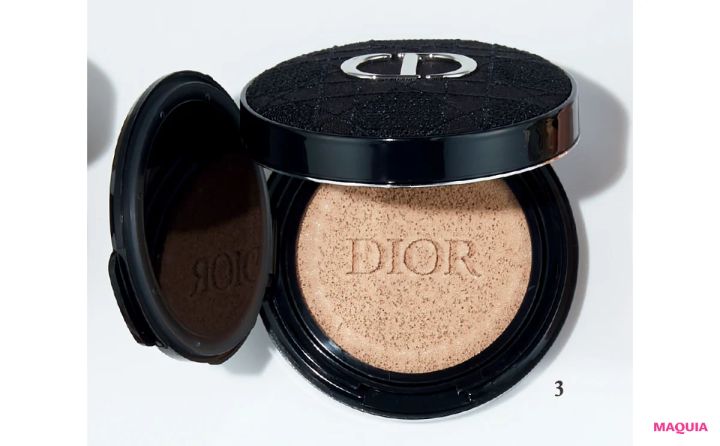 鈴木えみさんがドハマり中のフェイスカラーほか、自己ベスト肌を作るコスメを公開_4