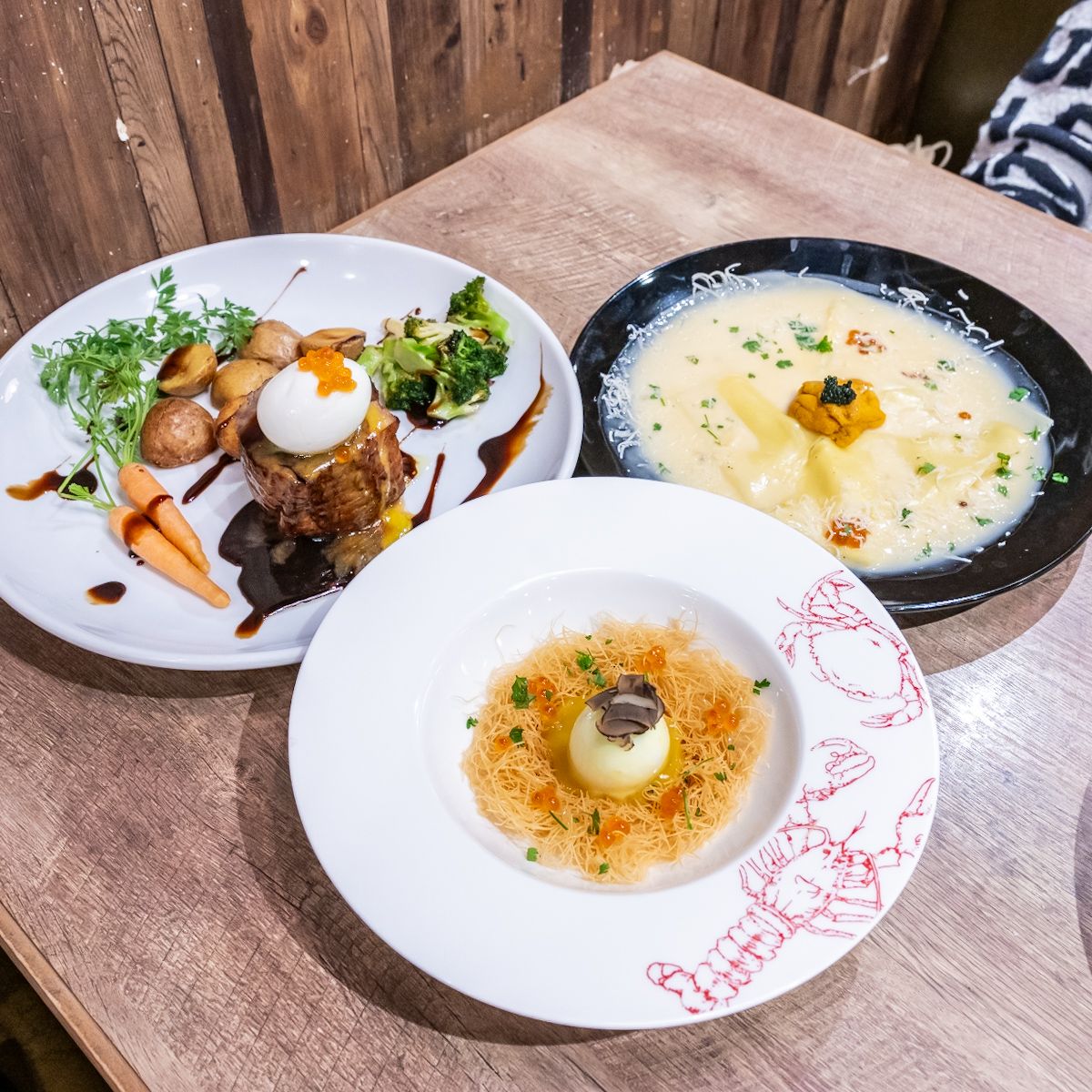 【実食レポ】キャビア・ウニ・イクラを使ったイースターメニュー！レッドロブスター「LOBSTER EASTER 2024」 TRILL【トリル】