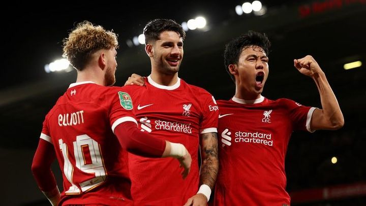 「遠藤航が同じチームにいるのは嬉しい」ソボスライ、ドイツで対戦したときの印象とは…