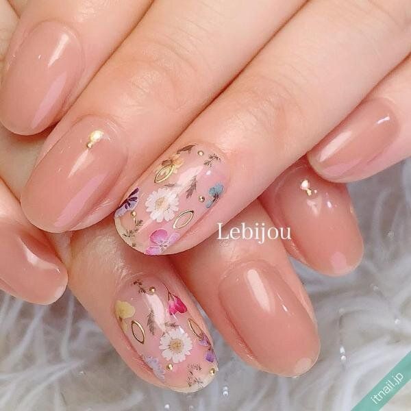 Le bijouが投稿したネイルデザイン [photoid:I0129212] via Itnail Design (729833)