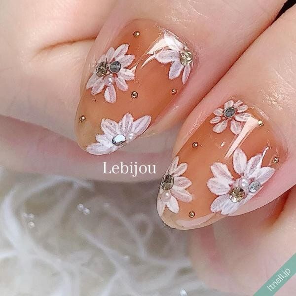 Le bijouが投稿したネイルデザイン [photoid:I0129216] via Itnail Design (729835)
