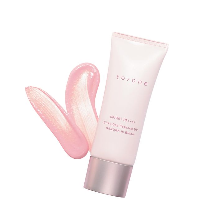 to/one トーン シルキー デイ エッセンス UV