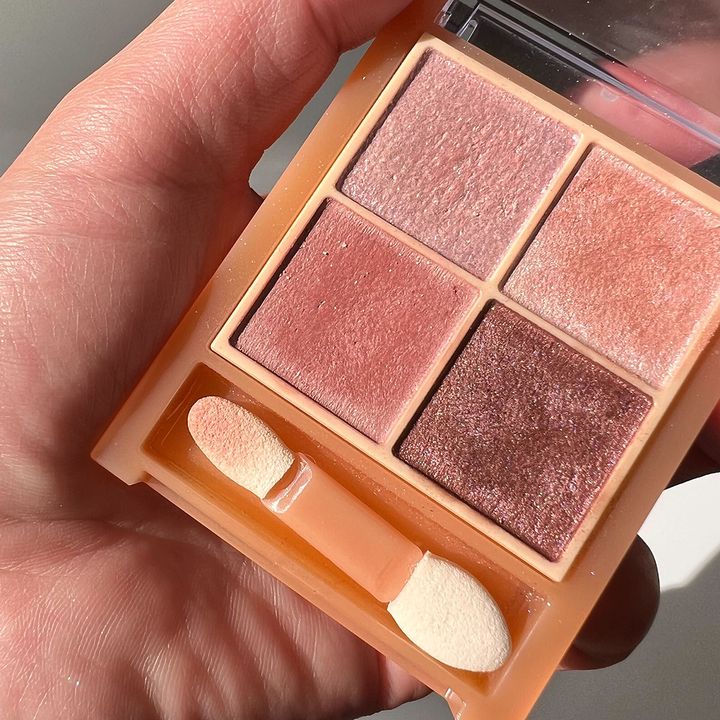 セザンヌ ベージュトーンアイシャドウ