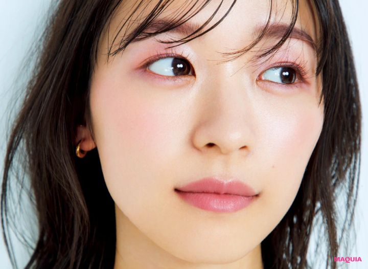 目元から始める印象操作。春らしいフォギーなうぶ肌もテクニックレスで完成！_6