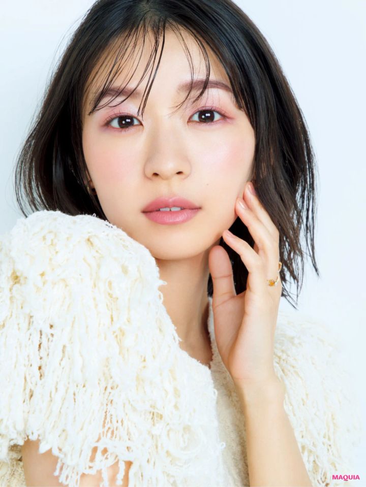 目元から始める印象操作。春らしいフォギーなうぶ肌もテクニックレスで完成！_3