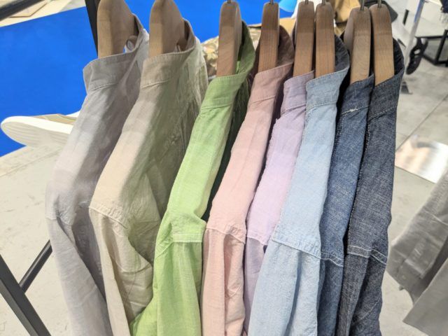 ワークマン「バンドカラーシャツカラー展開」