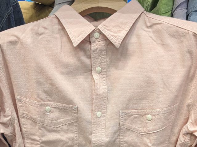 ワークマン「シャンブレーシャツ正面2」