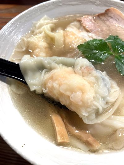 「純手打ち 麺と未来☆海老塩雲呑」【奥山佳恵の『ラーメン天国』第百二十八回】の画像6