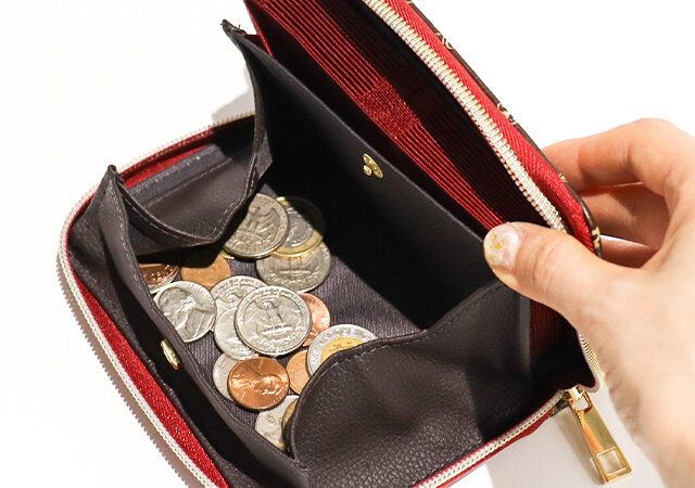 CHRISTIAN OLIVIER PARIS カードがいっぱい入る じゃばら式財布BOOK コインケース