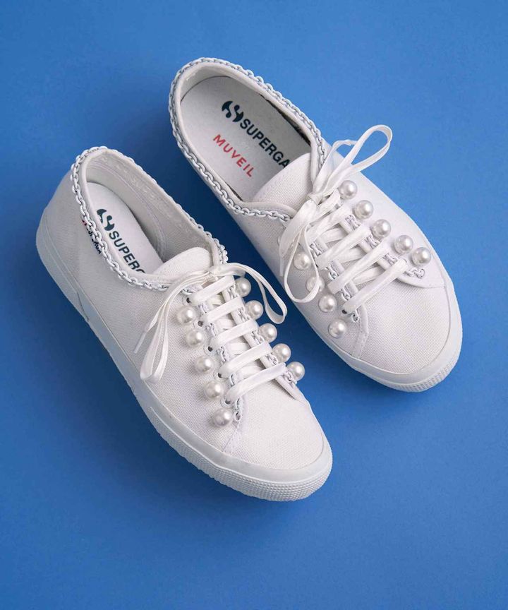 画像: 「MUVEIL × SUPERGA コラボスニーカー」￥24,200 出典：ミュベール
