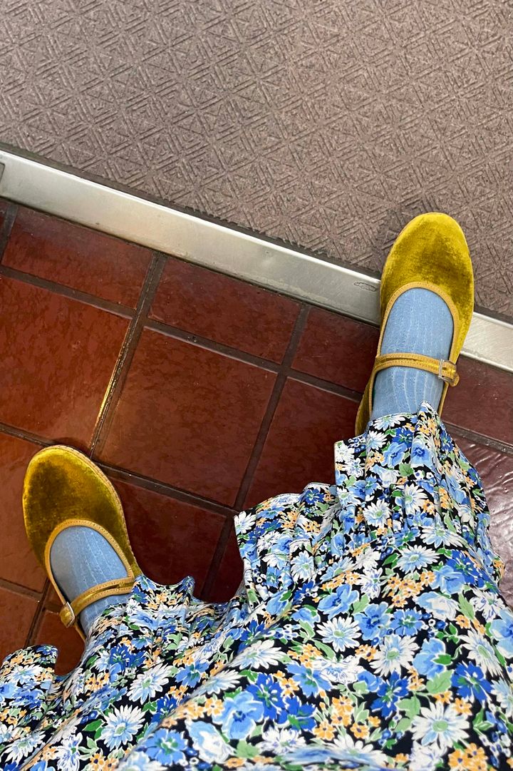 2024春夏婦人靴◇ 新しいシーズンを足元から、きれいな色のフラットシューズ【ささやかですてきなもの 大谷有紀 vol.184】