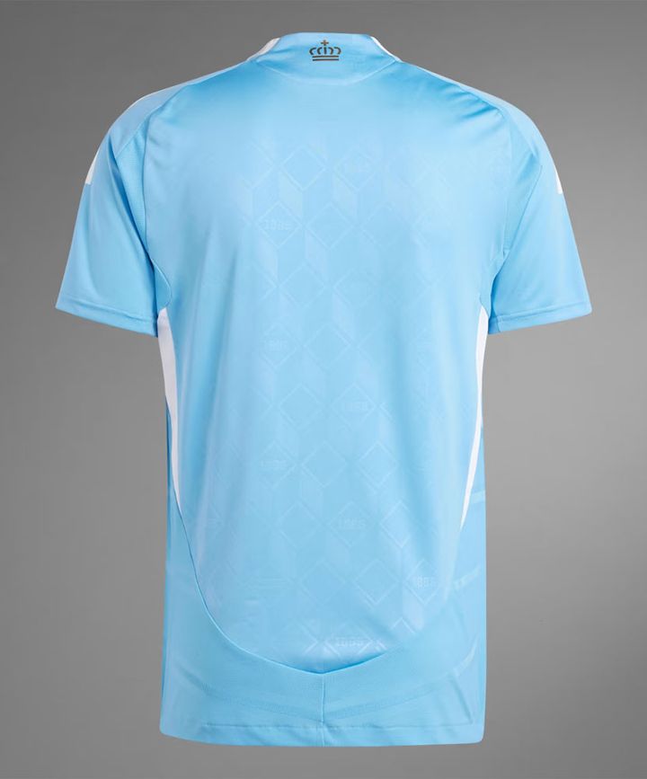 ベルギー代表のEURO2024新ユニフォームが登場！水色アウェイは漫画『タンタンの冒険』デザイン