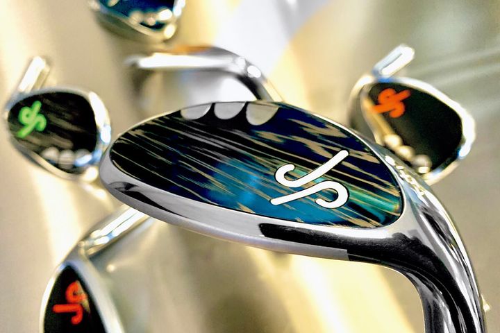 〈JP GOLF〉の《JP Premier》