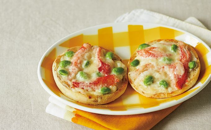 1ボウル・1プレートの「育脳あさごはん」。レシチンやDHAを補給！「カニかまと枝豆のマフィン」【最新号からちょっと見せ】の画像1