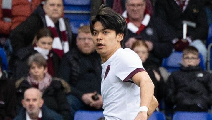 ハーツ小田裕太郎、圧巻の独力ゴール！縦突破から角度のないシュートを突き刺す