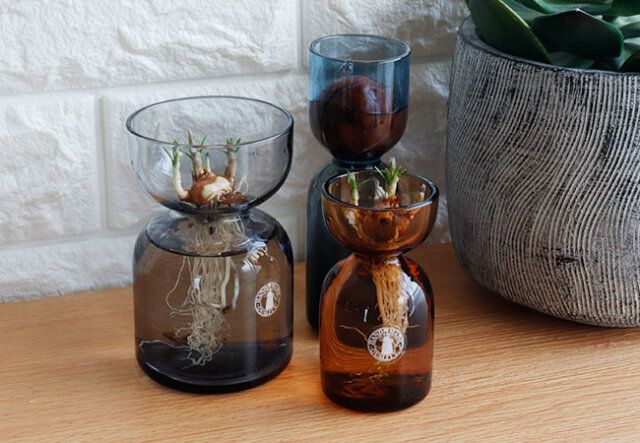 IKEAのDAKSJUS ダクシュース 花瓶3点セットを並べた様子