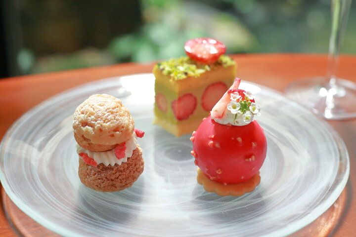 大正ロマン風の豪華建築の中で優雅に♪「THE KAWABUN NAGOYA」の期間限定いちご尽くしのアフタヌーンティー