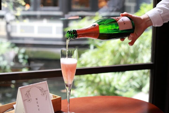 大正ロマン風の豪華建築の中で優雅に♪「THE KAWABUN NAGOYA」の期間限定いちご尽くしのアフタヌーンティー