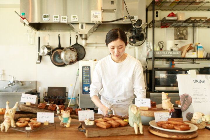 毎朝作りたての焼き菓子と台湾茶でホッとひと息。東京・用賀「HEIDI'S BAKE」