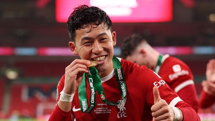 遠藤航、リヴァプールの豪邸初公開！槙野智章が驚愕「公園でしか見たことない広さ」「もう日本に住めないよ（笑）」