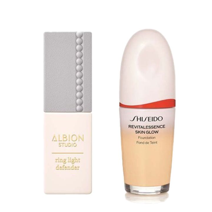 左：アルビオン スタジオ リングライト ディフェンダー